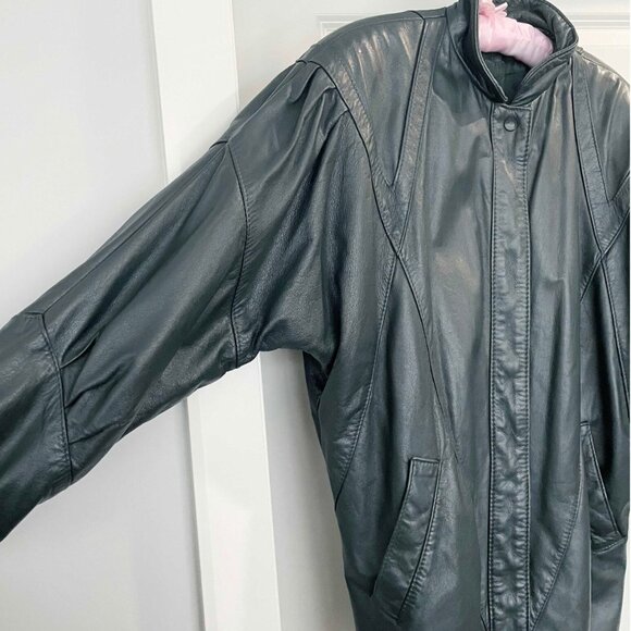 90s Boxy Dark Green Leather Jacket: Oversized Unisex Style - Picture 5 of 9
